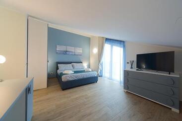 پانسیون Slow Chic Apartment Beb Policlinico