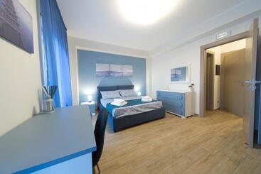 پانسیون Slow Chic Apartment Beb Policlinico