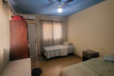 هاستل Pinoy Hostal