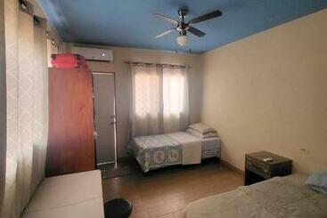 هاستل Pinoy Hostal