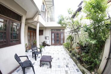 민박 Oasis Colombo