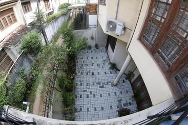 민박 Oasis Colombo