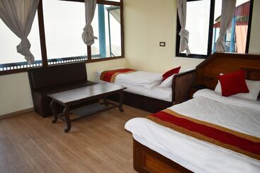 هتل Sindhuligadhi Mountain Resort