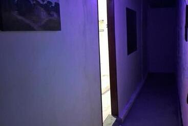 پانسیون Suite Central