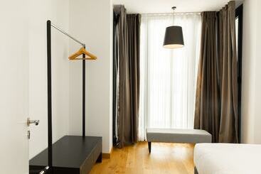 Ando Living   Taksim Gumussuyu Townhouse