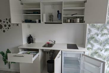 تختخواب و صبحانه Ground Floor Studio & 2 Bikes