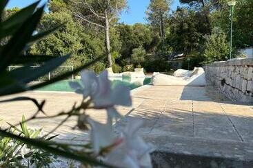 تختخواب و صبحانه Il Trullo Di Simona