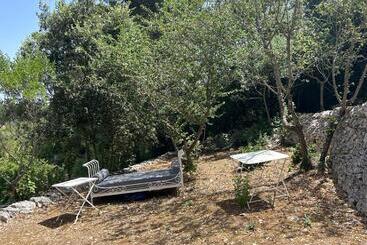 تختخواب و صبحانه Il Trullo Di Simona
