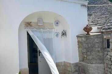 تختخواب و صبحانه Il Trullo Di Simona