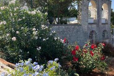 تختخواب و صبحانه Il Trullo Di Simona