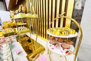 هتل Cửa đông Luxury