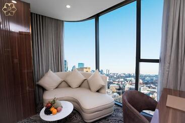 هتل Cửa đông Luxury