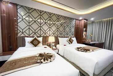 هتل Cửa đông Luxury