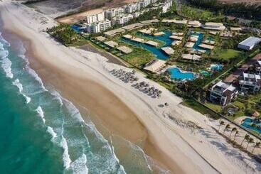 هتل Dom Pedro Laguna Beach Resort & Golf