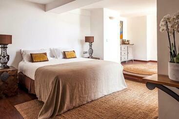 Surplage Hotel Cavalière