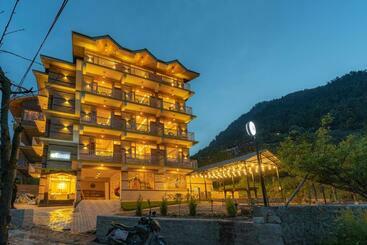 هاستل Artbuzz Manali