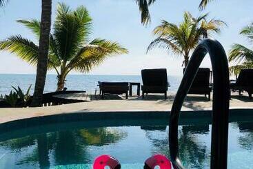 هاستل Coral Cove Inn