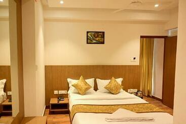 هتل Grand One Tower