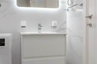 Kondo Hotel Allure