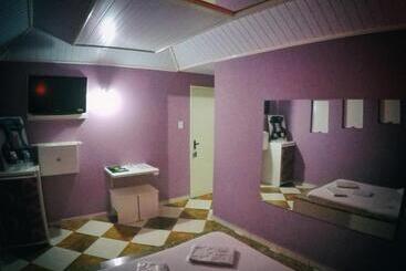 Motel Scorpios