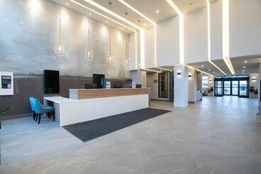 Sandman Signature Dartmouth Hotel & Suites