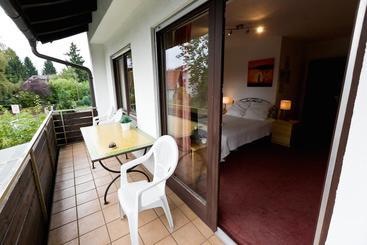 هتل Bed And Breakfast Zeevat