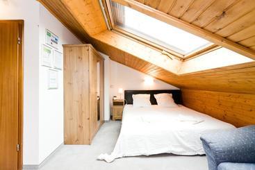 هتل Bed And Breakfast Zeevat