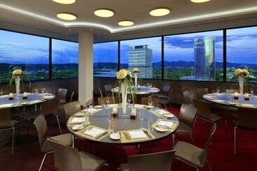 هتل Bonn Marriott