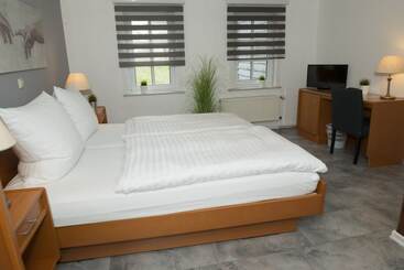 בית מלון כפרי Garni   Dahlbrucher Hof
