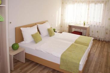 هتل Gasthaus Wollscheid