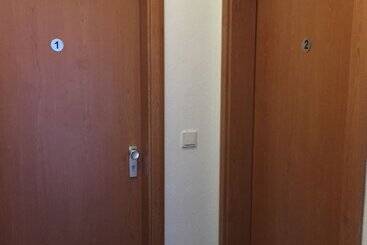 Pension Im Wirtshaus Himberg - Bad Honnef