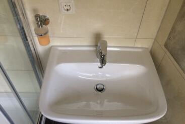 هتل Slamba Hostel
