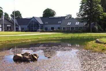 هتل Tollundgaard Golf Park