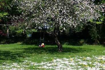 هتل Tollundgaard Golf Park