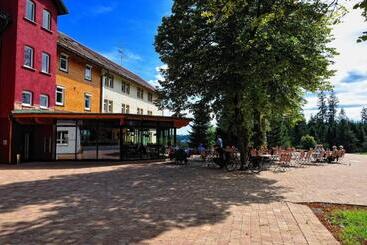 Natur  Und Sporthotel Zuflucht