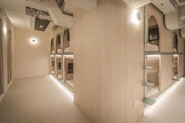 هاستل Jyu Capsule