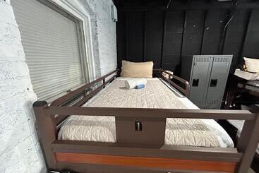 Stay 424 Hostel