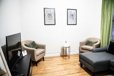 Stay 424 Hostel