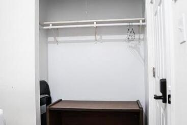 Stay 424 Hostel