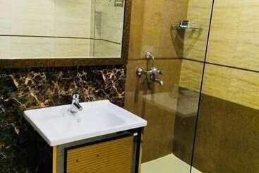 هتل Cymbal  Sector 31 Gurgaon