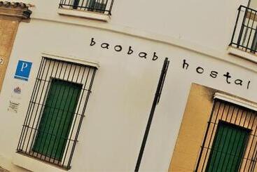 پانسیون Hostal Baobab
