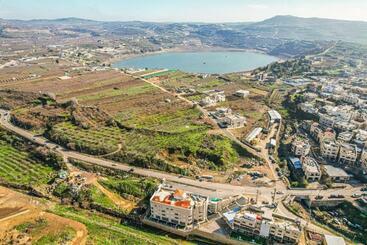 Goland - Neve Ativ