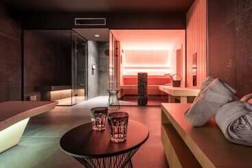 One Two Four   Hotel & Spa