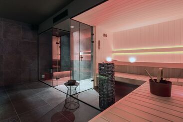 One Two Four   Hotel & Spa