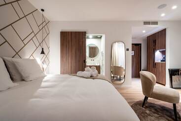 One Two Four   Hotel & Spa