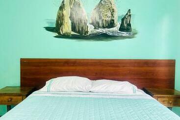 پانسیون Hostal Costa Morena