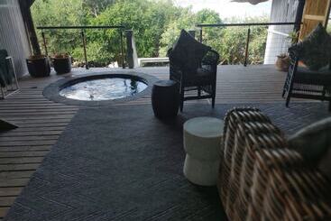 استراحتگاه Mukumbura Lodge Bilene