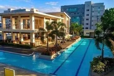 هتل Caren 8 Spatial Condo Maa 2br Fully Furnished Wtih Unli Pool Access