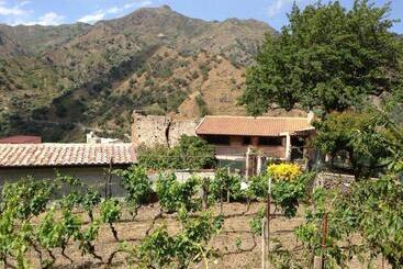 تختخواب و صبحانه Alla Casa Di Antonio