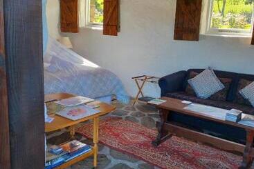 تختخواب و صبحانه Queensberry Inn